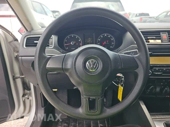 2012 Volkswagen Jetta S Sedan – miniatura 10