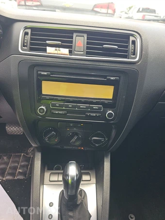 2012 Volkswagen Jetta S Sedan – miniatura 11