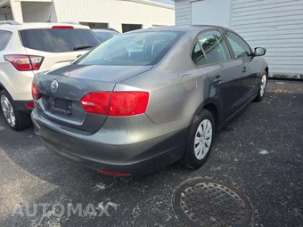 2012 Volkswagen Jetta S Sedan w/Sunroof - miniatura 3