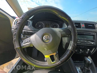 2012 Volkswagen Jetta SE Sedan – miniatura 10