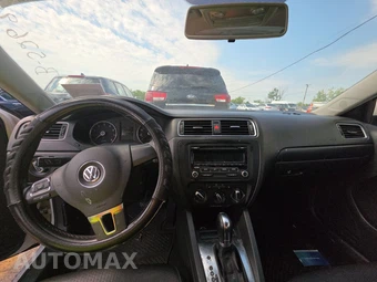 2012 Volkswagen Jetta SE Sedan – miniatura 11