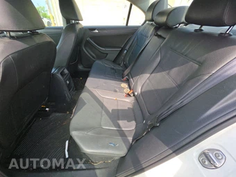 2012 Volkswagen Jetta SE Sedan – miniatura 13
