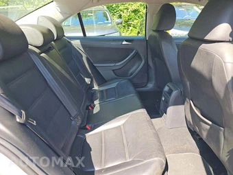2012 Volkswagen Jetta SE Sedan – miniatura 16