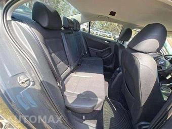 2012 Volkswagen Jetta SE Sedan – miniatura 16