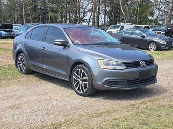 2012 Volkswagen Jetta SE Sedan – miniatura 4