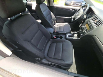 2012 Volkswagen Jetta SE Sedan – miniatura 18