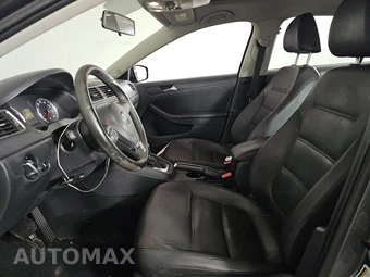 2012 Volkswagen Jetta SE Sedan w/Convenience – miniatura 7
