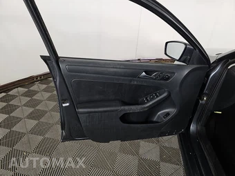 2012 Volkswagen Jetta SE Sedan w/Convenience – miniatura 9