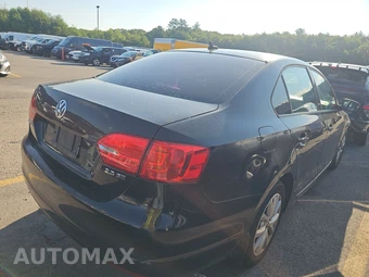 2012 Volkswagen Jetta SE Sedan w/Convenience & Sunroof – miniatura 4