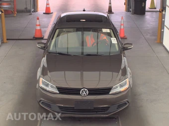 2012 Volkswagen Jetta SE Sedan w/Convenience & Sunroof - miniatura 2