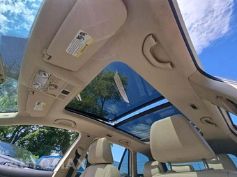 2012 Volkswagen Jetta SportWagen 2.0L TDI Wagon w/Sunroof - miniatura 11