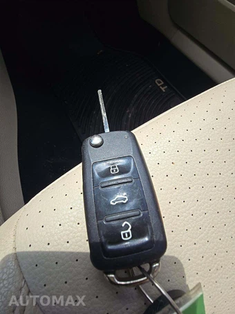 2012 Volkswagen Jetta SportWagen 2.0L TDI Wagon w/Sunroof - miniatura 8