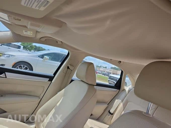 2012 Volkswagen Passat 2.5L SE - miniatura 8