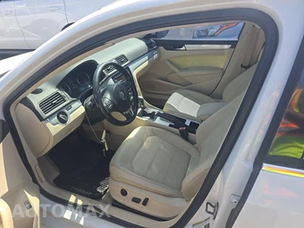 2012 Volkswagen Passat 2.5L SE w/Sunroof - miniatura 7
