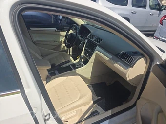 2012 Volkswagen Passat 2.5L SE w/Sunroof - miniatura 8