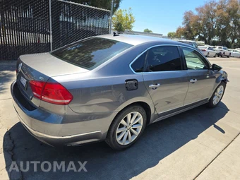 2012 Volkswagen Passat 2.5L SEL - miniatura 4