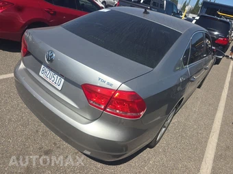 2012 Volkswagen Passat TDI SE w/Sunroof - miniatura 4