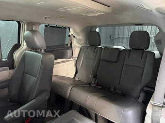 2012 Volkswagen Routan SE 121.2" WB - miniatura 13