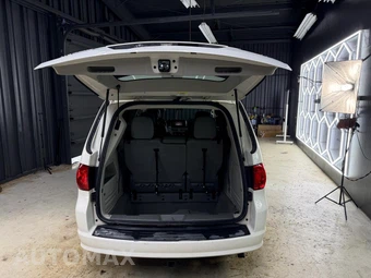 2012 Volkswagen Routan SE 121.2" WB - miniatura 24