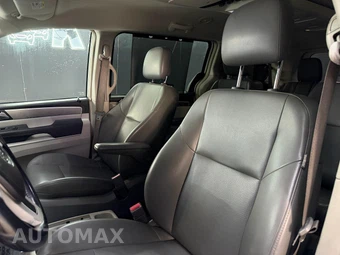 2012 Volkswagen Routan SE 121.2" WB - miniatura 6