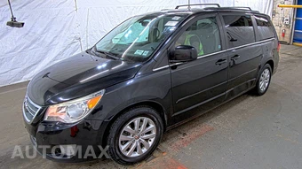 2012 Volkswagen Routan SE 121.2" WB — samochód z USA z aukcji Manheim, oferta Kup Teraz w AUTOMAX