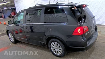 2012 Volkswagen Routan SE 121.2" WB – miniatura 6