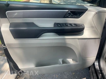 2012 Volkswagen Routan SEL w/RSE & Navigation 121.2" WB - miniatura 25