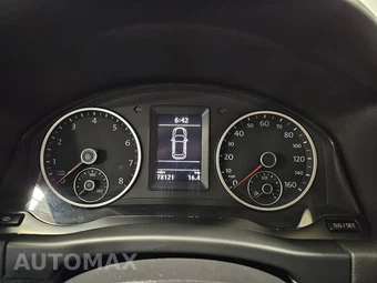 2012 Volkswagen Tiguan LE - miniatura 23