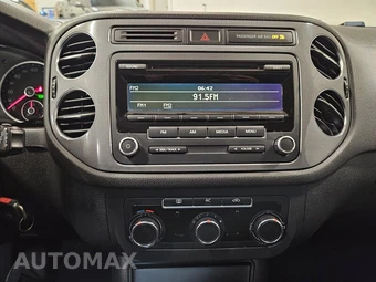 2012 Volkswagen Tiguan LE - miniatura 24