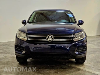 2012 Volkswagen Tiguan LE - miniatura 3