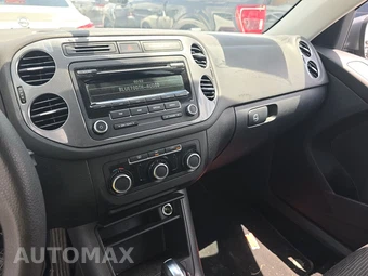 2012 Volkswagen Tiguan LE - miniatura 11
