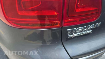 2012 Volkswagen Tiguan LE - miniatura 24
