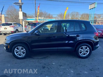 2012 Volkswagen Tiguan LE – miniatura 12