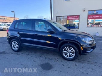 2012 Volkswagen Tiguan LE – miniatura 6