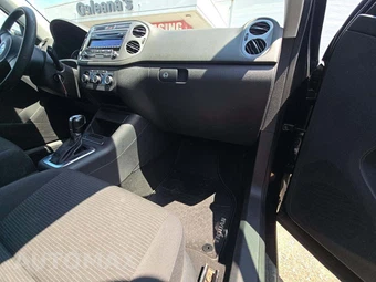 2012 Volkswagen Tiguan LE – miniatura 19