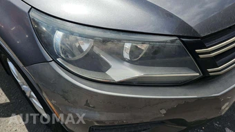 2012 Volkswagen Tiguan S – miniatura 35