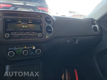 2012 Volkswagen Tiguan S – miniatura 11