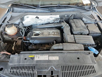 2012 Volkswagen Tiguan S – miniatura 15