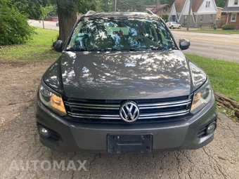 2012 Volkswagen Tiguan S – miniatura 2