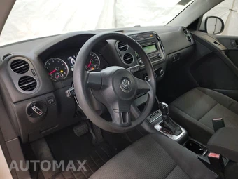 2012 Volkswagen Tiguan S – miniatura 11