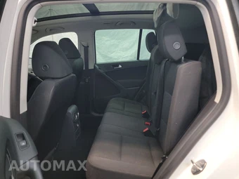 2012 Volkswagen Tiguan S – miniatura 13