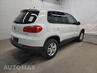 2012 Volkswagen Tiguan S – miniatura 4