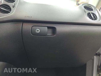 2012 Volkswagen Tiguan SE w/Sunroof & Navigation - miniatura 19