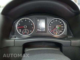 2012 Volkswagen Tiguan SE w/Sunroof & Navigation - miniatura 9