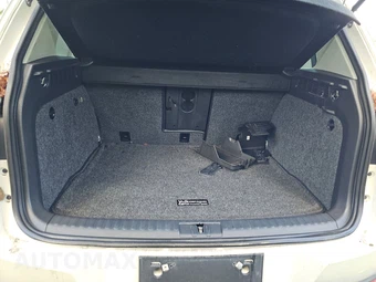 2012 Volkswagen Tiguan SE w/Sunroof & Navigation - miniatura 16