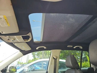 2012 Volkswagen Tiguan SE w/Sunroof & Navigation - miniatura 17