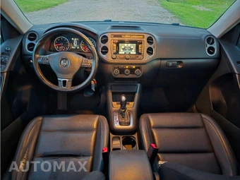 2012 Volkswagen Tiguan SE w/Sunroof & Navigation - miniatura 11