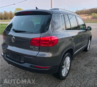 2012 Volkswagen Tiguan SE w/Sunroof & Navigation - miniatura 4