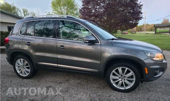 2012 Volkswagen Tiguan SE w/Sunroof & Navigation - miniatura 7