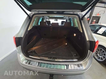 2012 Volkswagen Touareg TDI Executive - miniatura 14